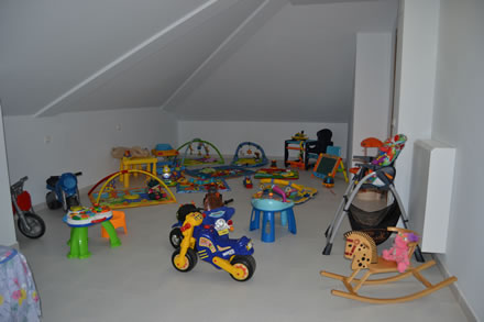 Casa de Acogida para Madres Gestantes La Guía (sala de juegos)
